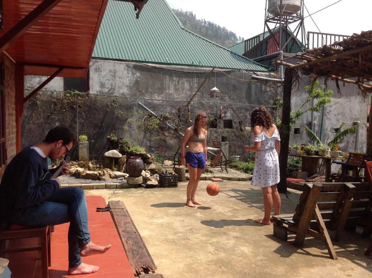 Chapi Homestay Sa Pa Exterior photo